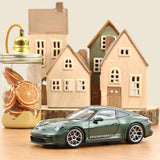 Porsche 911 S/T 2023 Malachitgrünmetallic 1:18