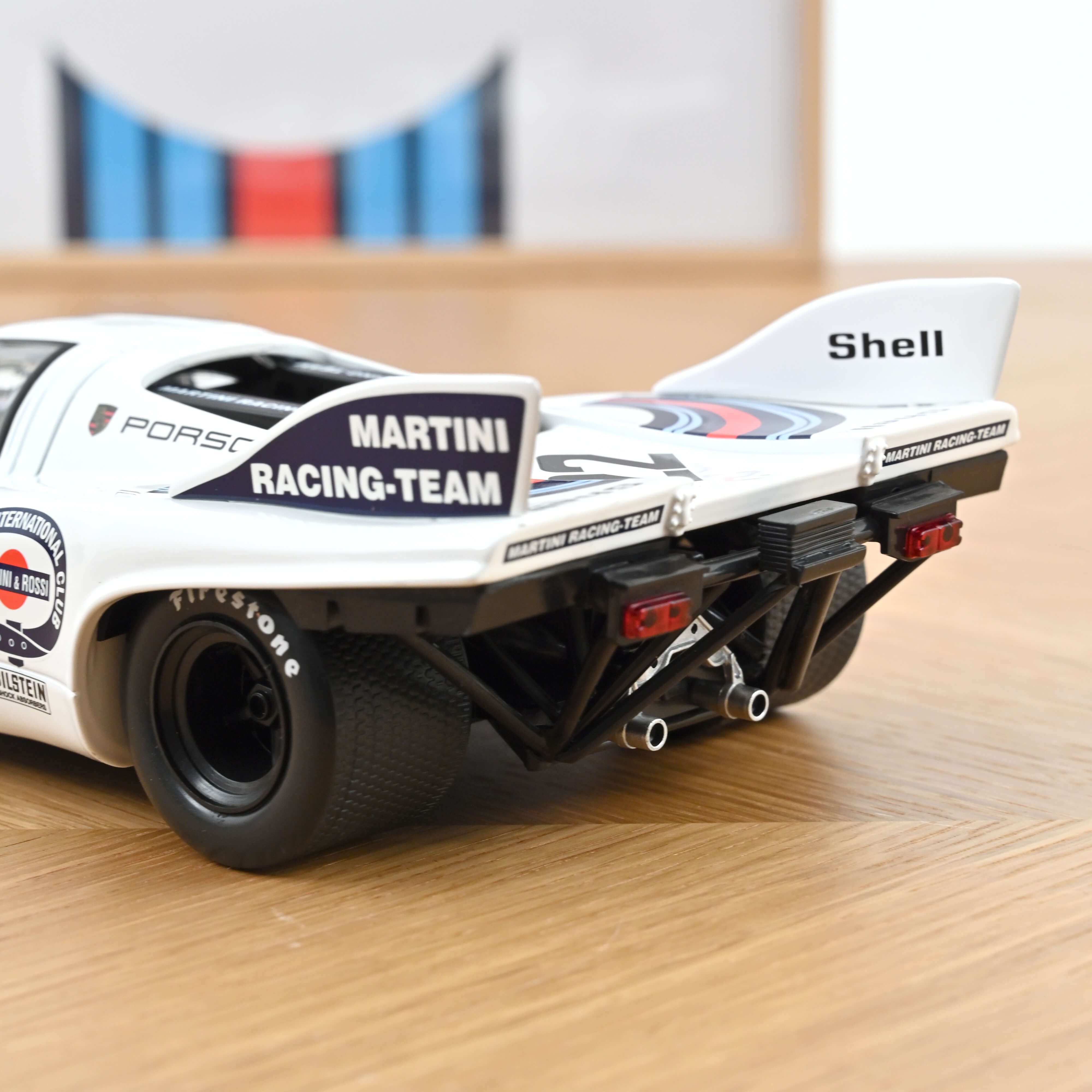 1:18 Porsche 917K #22 Marko / Van Lennep Le Mans 1971 Winner 1:18 Porsche 917K #22 Marko / Van Lennep Le Mans 1971 Winner