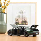 Porsche Taycan Turbo S 2024 Oakgrün Neo 1:18 - 200Stk.