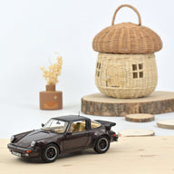 Porsche Pieces Modèle Réduit Herpa Porsche 911 Turbo Marron - 1/87, Manque Un Rétro, état Occasion Cle Porsche Porsche Pieces Modèle Réduit Herpa Porsche 911 Turbo Marron - 1/87, Manque Un Rétro, état Occasion Cle Porsche