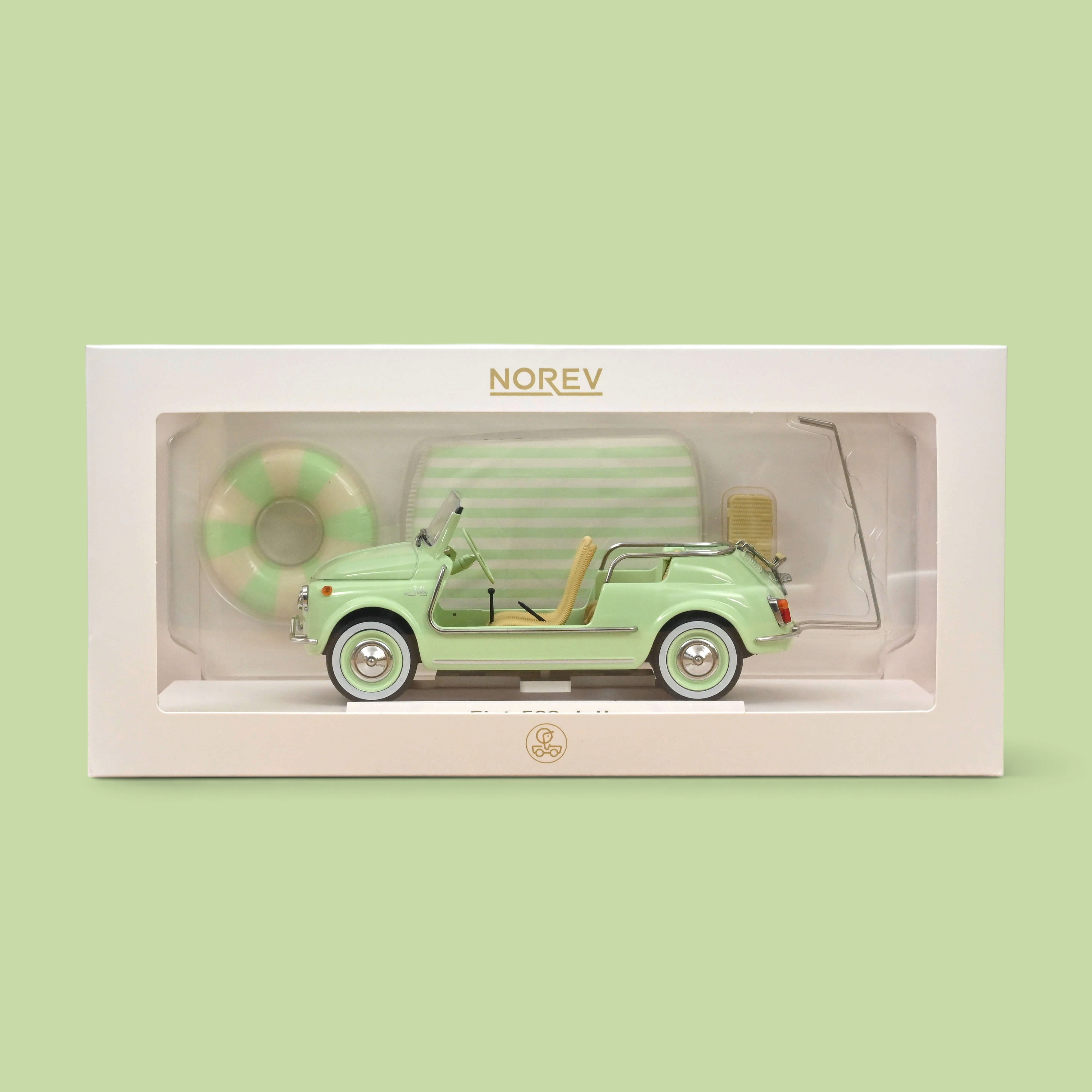 Voiture miniature Norev Fiat 500 Jolly 1965 vert clair à l'échelle 1/18 avec bouée et toit à baldaquin dans sa boîte