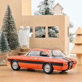 Alfa Romeo 2000 GTV 1973 Orange 1/18
