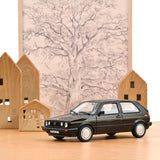 VW Golf Plus Ultra 1990 Schwarz 1:18 - 300 Stck