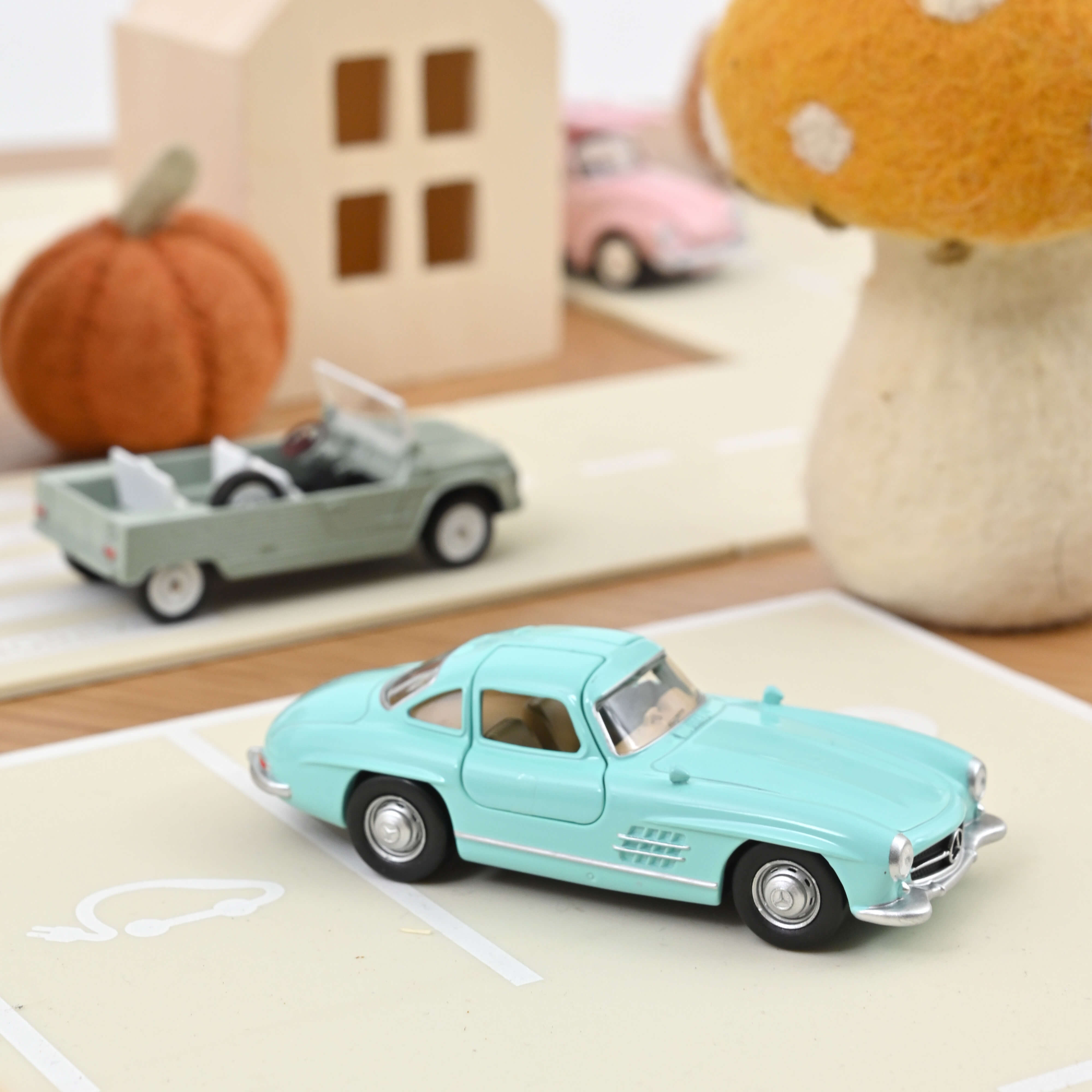Norev 1:18 - 1 - Coche a escala - Mercedes-Benz 300 1955 Konrad Norev 1:18 - 1 - Coche a escala - Mercedes-Benz 300 1955 Konrad