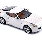 Nissan 370Z 2008 Blanc brillant nacré 1/43