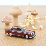 Peugeot 404 1968 Algue Brune 1:87