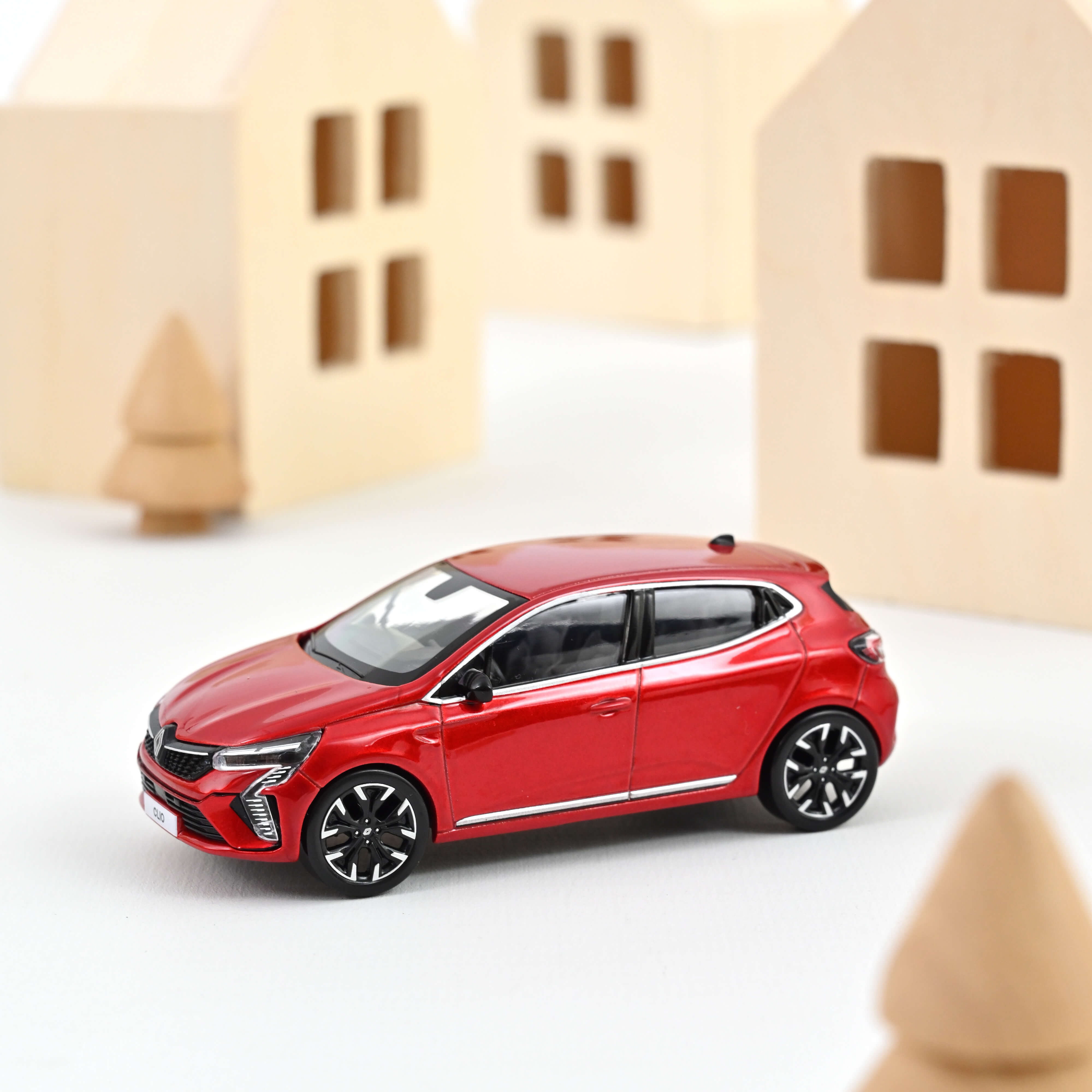 Modèle Réduit Renault Clio 2024 Rouge Flamme à L'échelle 1:43 - Miniature Pour Collectionneur