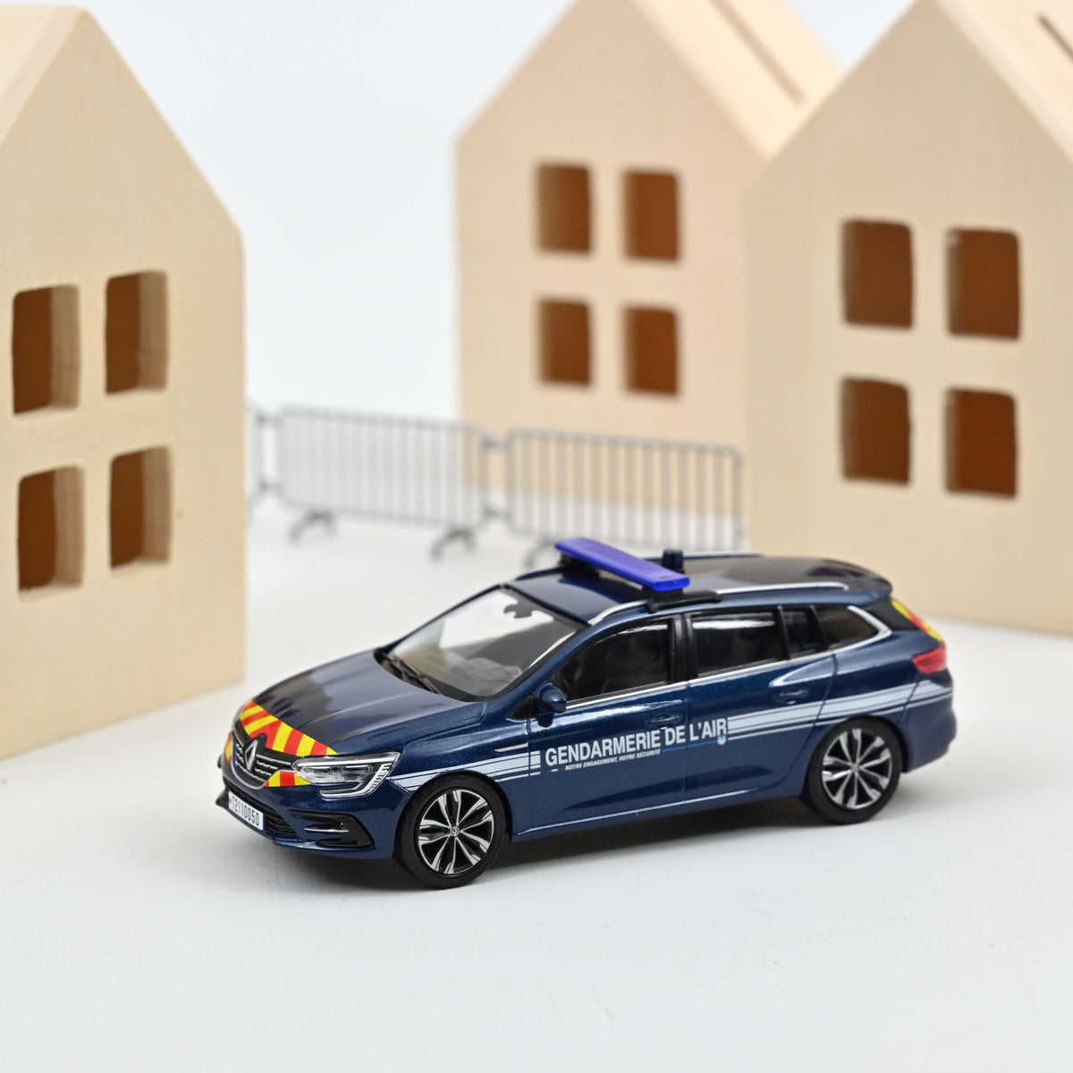 Voiture Miniature Norev 1/64 Renault Mégane Gendarmerie - Collection Renault Toys