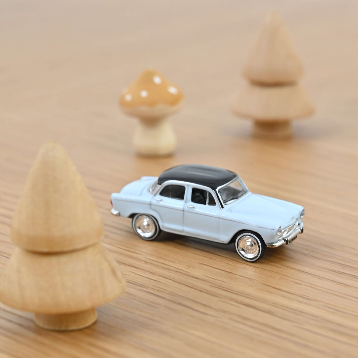 Voiture Miniature Norev - SIMCA MARLY Familiale Grise 1/43 - Boîte D'origine, Excellent état