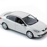Samsung SM3 2009 Bianco Pearl 1/43