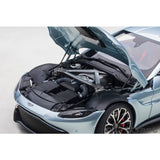 Aston Martin Vantage 2019 Silver - Skyfall 1:18