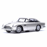 Aston Martin DB5 "James Bond - Goldfinger" Silber 1:18