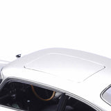 Aston Martin DB5 "James Bond - Goldfinger" Silber 1:18