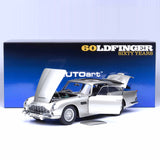 Aston Martin DB5 "James Bond - Goldfinger" Silber 1:18