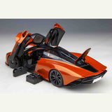 McLaren Speedtail 2020 Volcano Orange 1:18