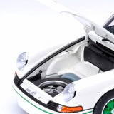 Porsche 911 Carrera 2.7 RS (Grand Prix Weiß mit grünen Streifen) 1:18