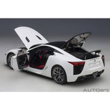 Lexus LFA 2010 White/Carbon Black 1:18