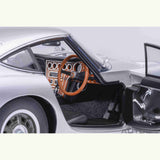 Toyota 2000GT Silber 1967 1:18