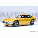 Toyota 2000GT 1967 Gold 1:18