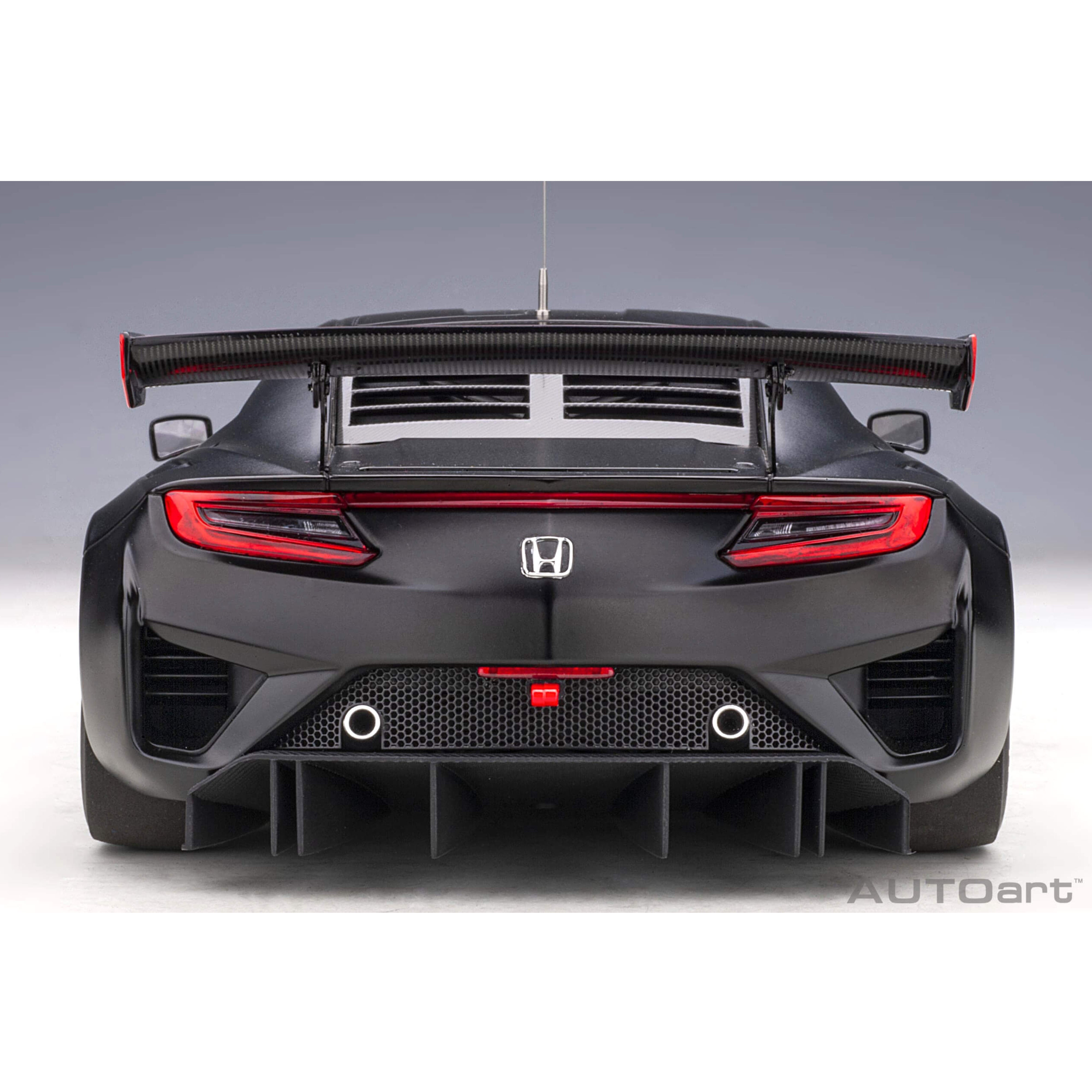Honda NSX GT3 2018 Matt Black 1:18 – Norev