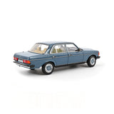 Mercedes-Benz 200 1982 Bleu Chine 1/18