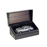 Aston Martin DB5 Keine Zeit zu sterben - James Bond 007 1:36