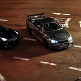 Nissan Skyline GT-R avec LED Gris 1/64
