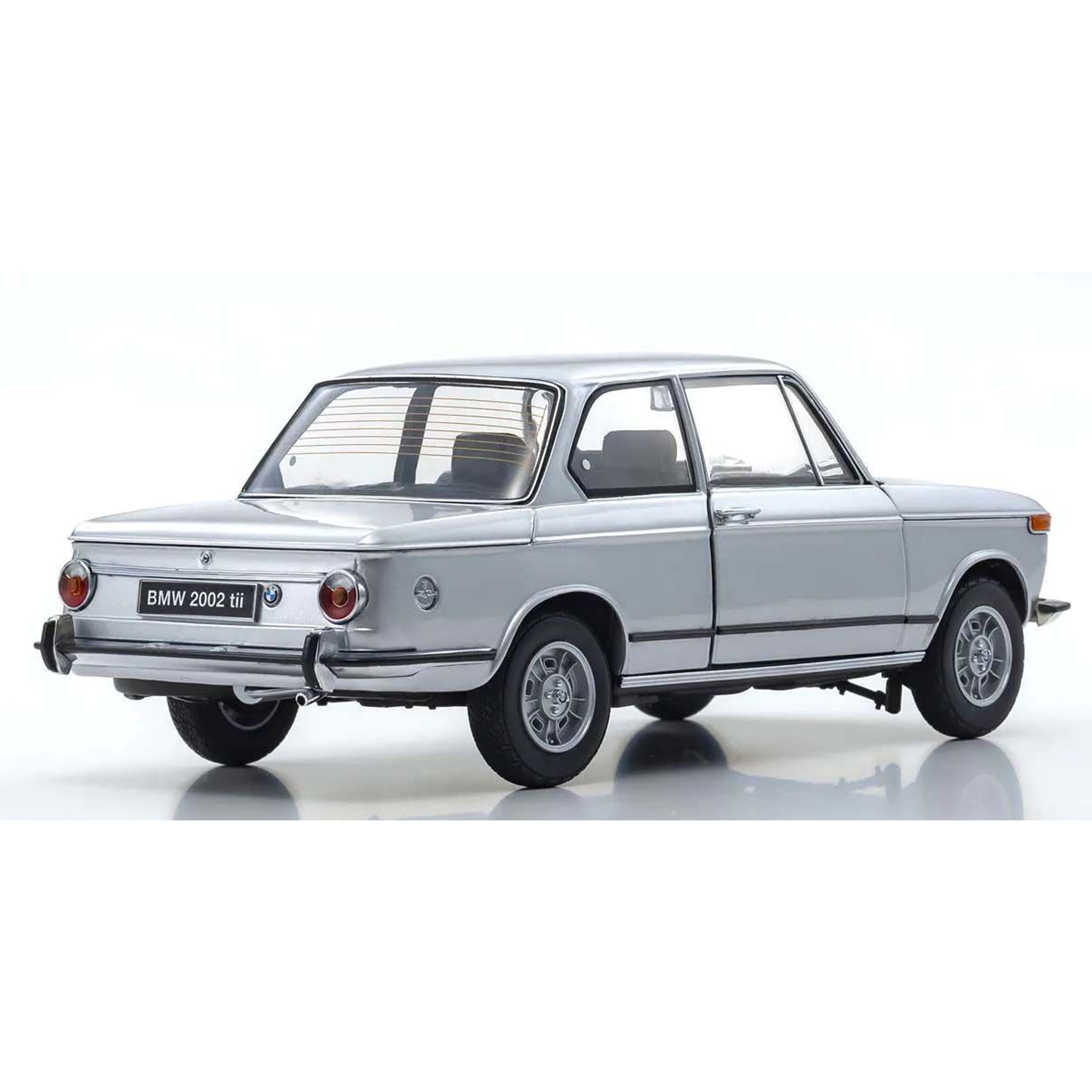 【京商】1/18　BMW2002tii KYOSHO ORIGINAL 1/18scale BMW 2002 tii (White) 08543W