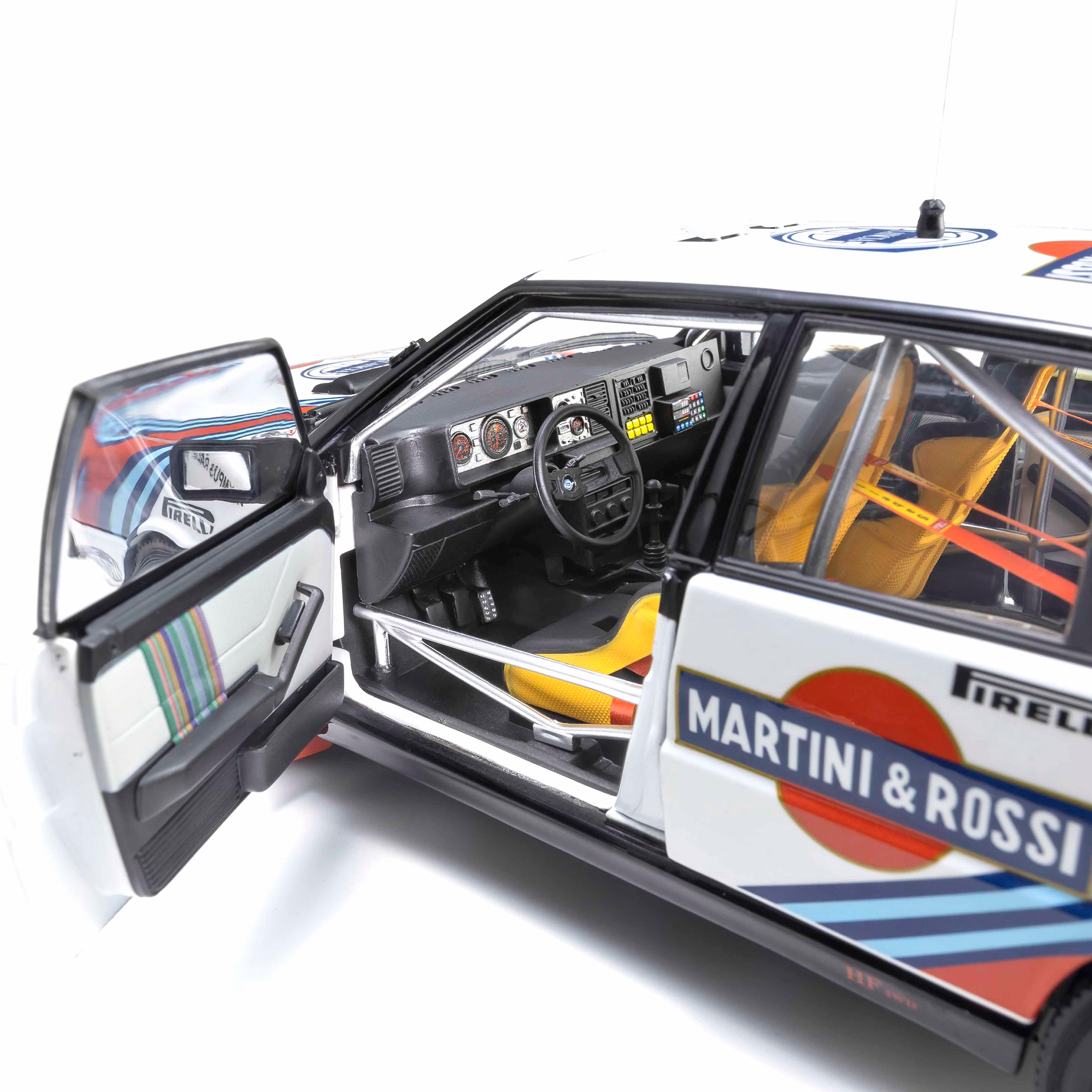 Kyosho Lance Delta HF 4WD #3 Kankkunen Winner Rally Olympus 1987 1/18 08960E Kyosho Lance Delta HF 4WD #3 Kankkunen Winner Rally Olympus 1987 1/18 08960E