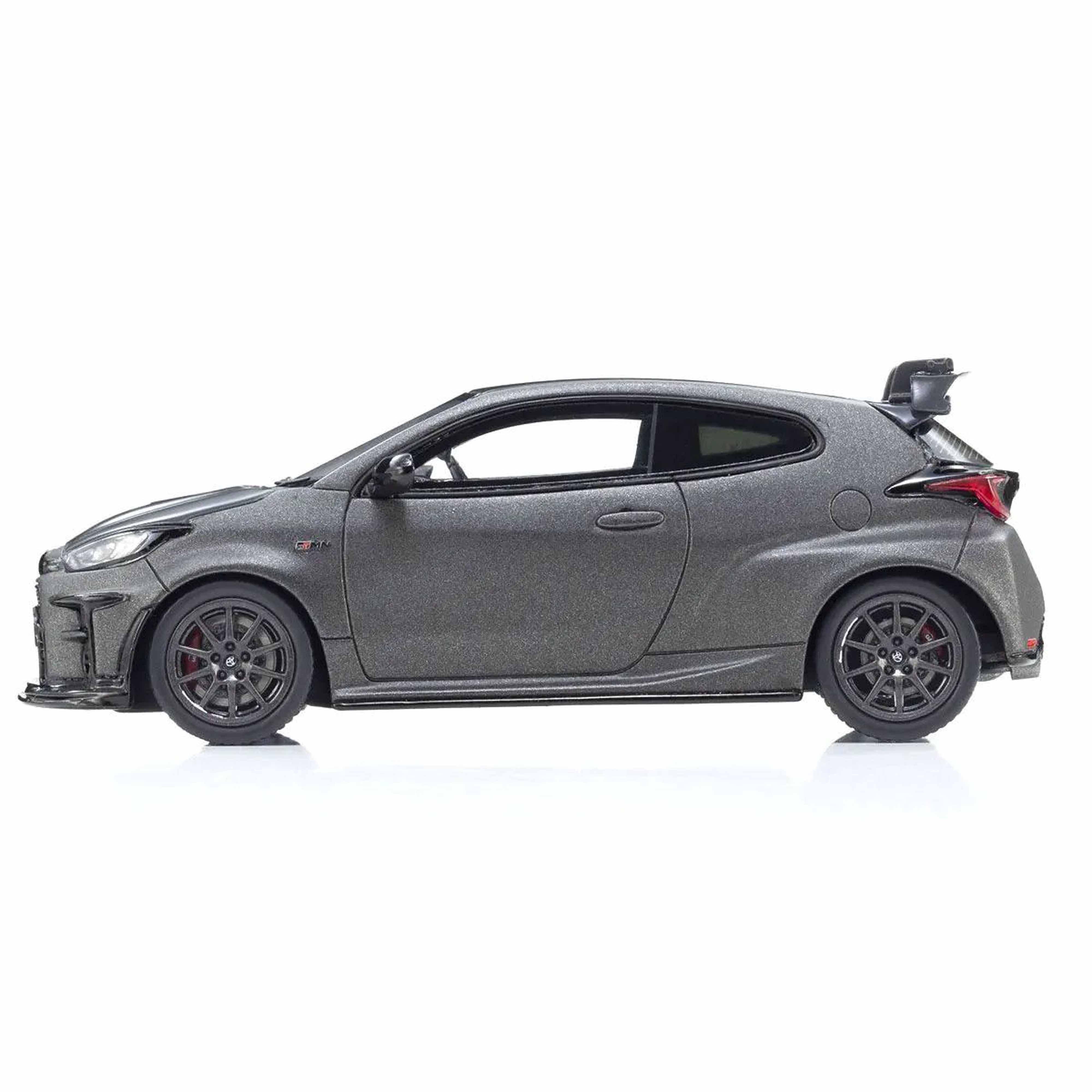 Toyota GR Yaris Circuit Pack – Para los niños en espíritu – La Cochera Toyota GR Yaris Circuit Pack – Para los niños en espíritu – La Cochera