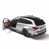 BMW M3 (G81) Touring Reines Grau Metallic 2024 1:18