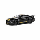 Shelby Mustang GT500 Schwarz mit Gold Stripe 2020 1:43